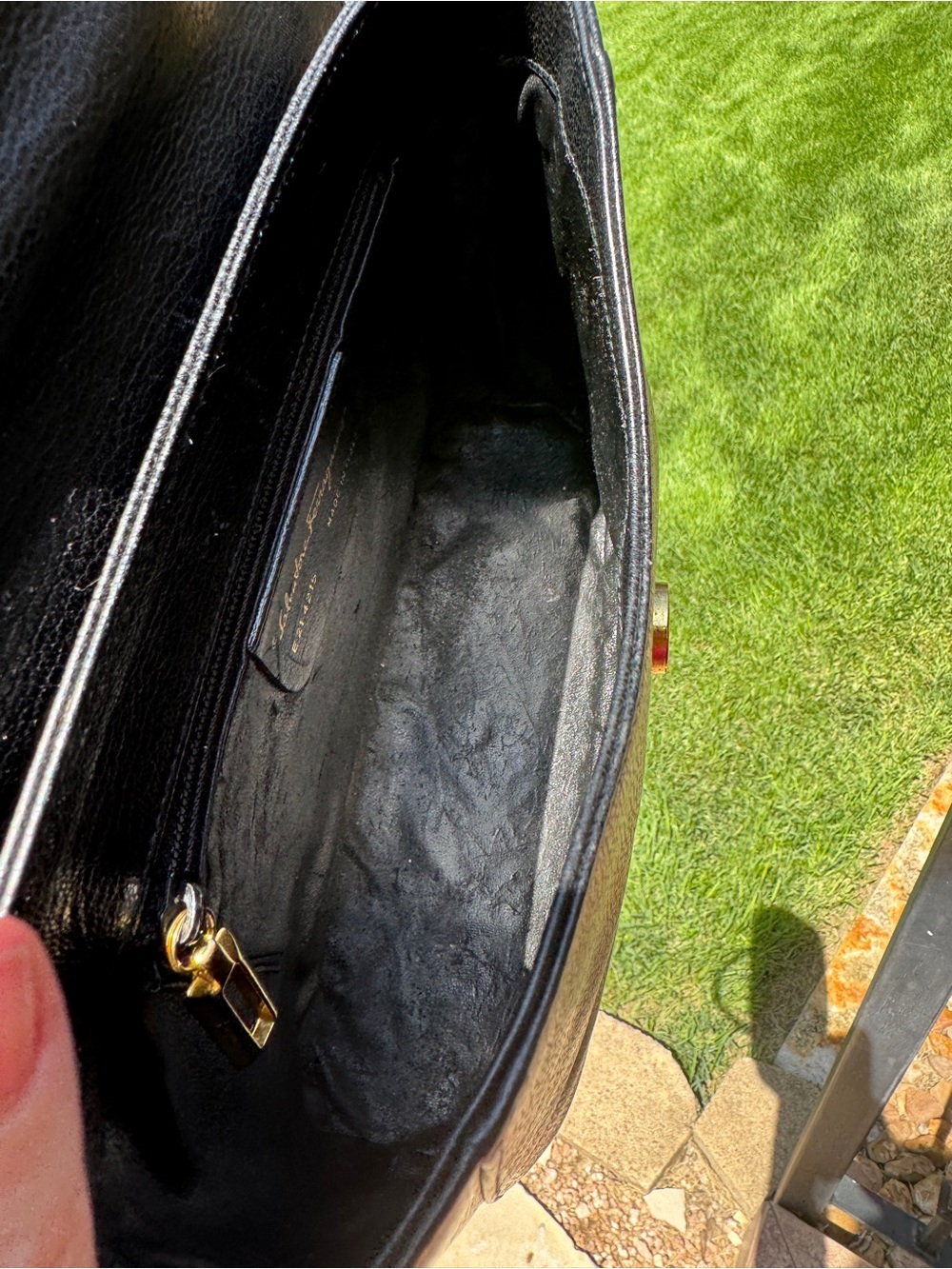 Salvatore Ferragamo Black Top-Handle Leather Purse amazing feet Quiet Luxury - Picture 12 of 14